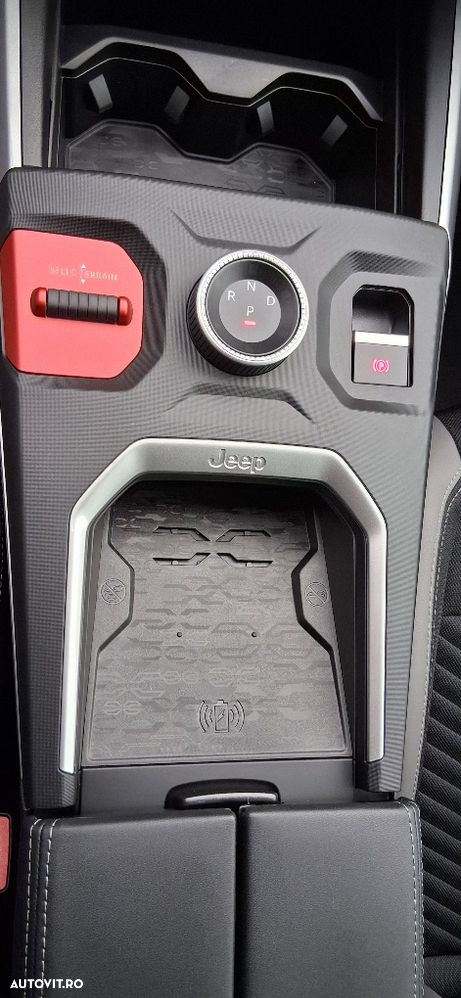 Jeep Compass 1.2 e-Hybrid DCT6 First Edition - 15