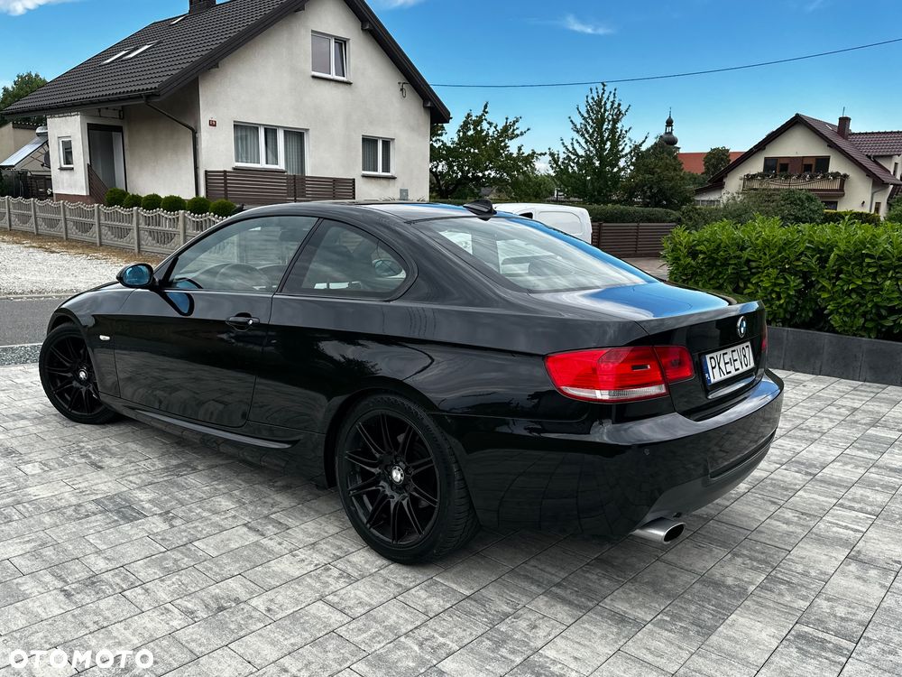 BMW Seria 3 320d - 16