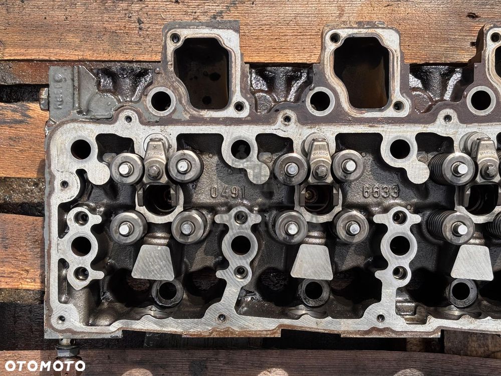 Deutz TCD 2013 L06 4V TCD2013L064V TCD7.8L6 Głowica CZĘŚCI 04916633 - 2