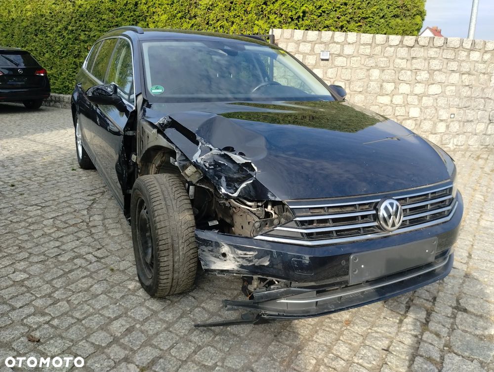 Volkswagen Passat Variant 2.0 TDI BMT Comfortline DSG - 3