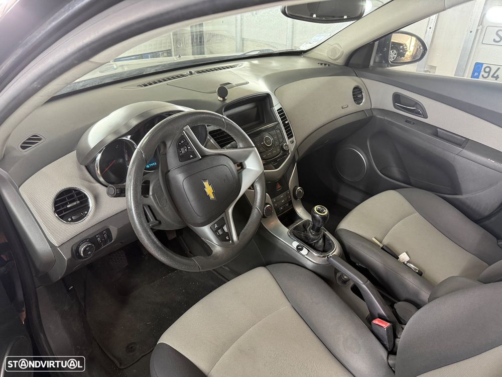 Chevrolet Cruze 2.0 VCDi LT - 6