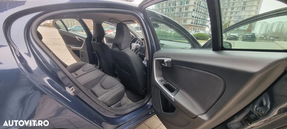 Volvo S60 D2 Start-Stop Momentum - 10