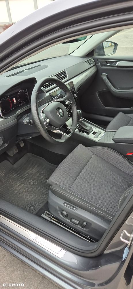 Skoda Superb 2.0 TDI SCR Style DSG - 5