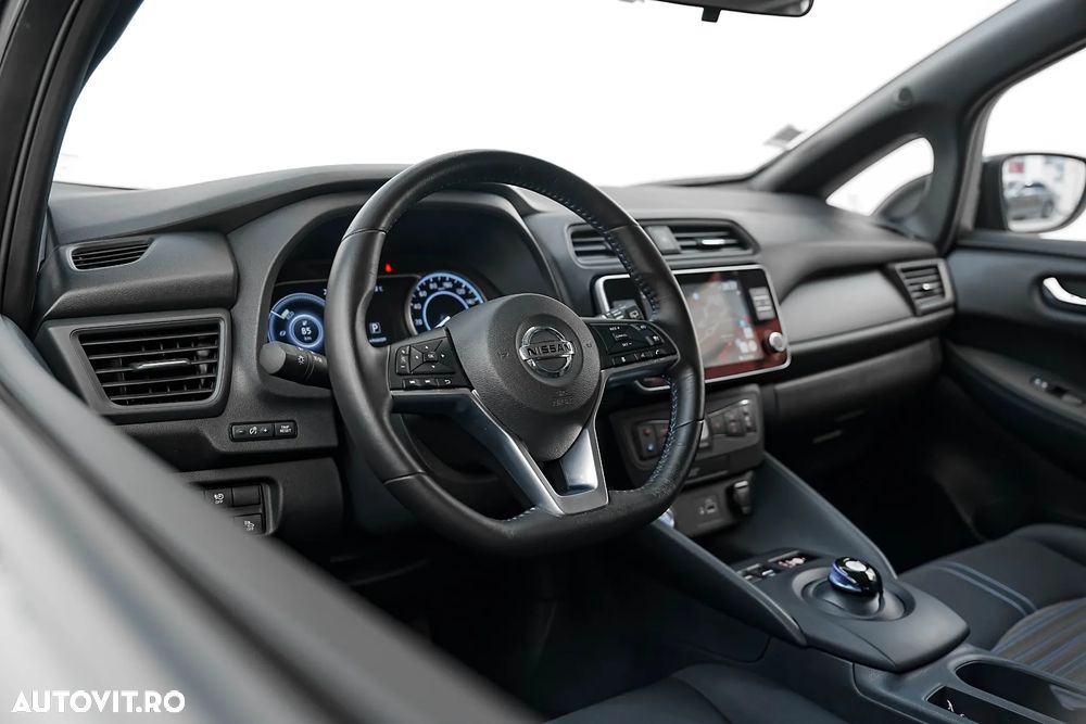 Nissan LEAF - 20