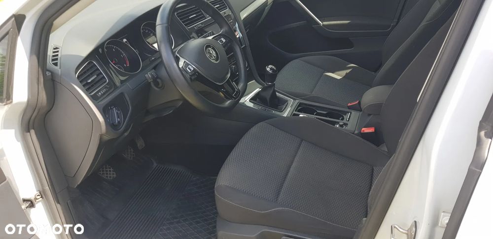 Volkswagen Golf 1.6 TDI BMT Trendline EU6 - 18
