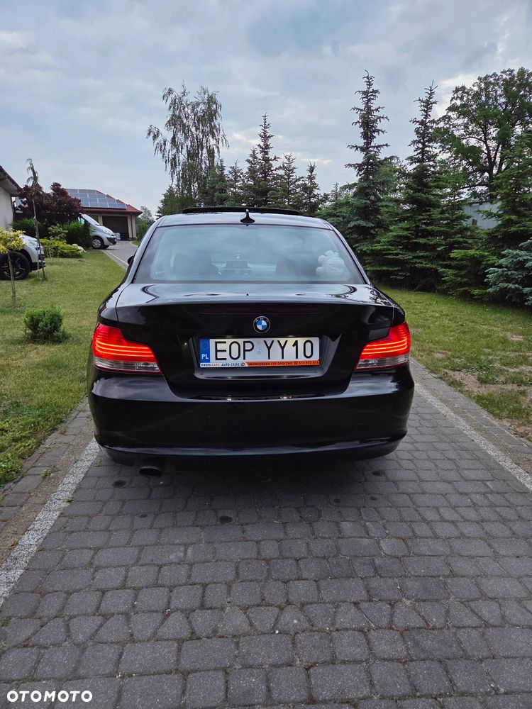 BMW Seria 1 120d Edition Sport - 27