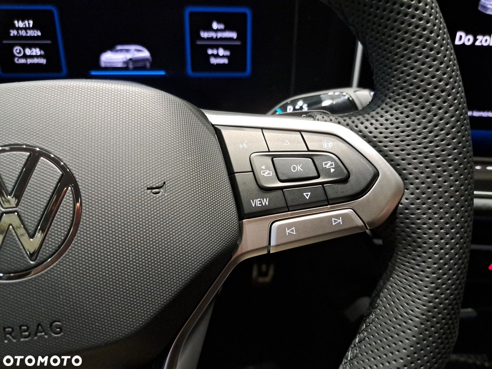 Volkswagen Passat - 26