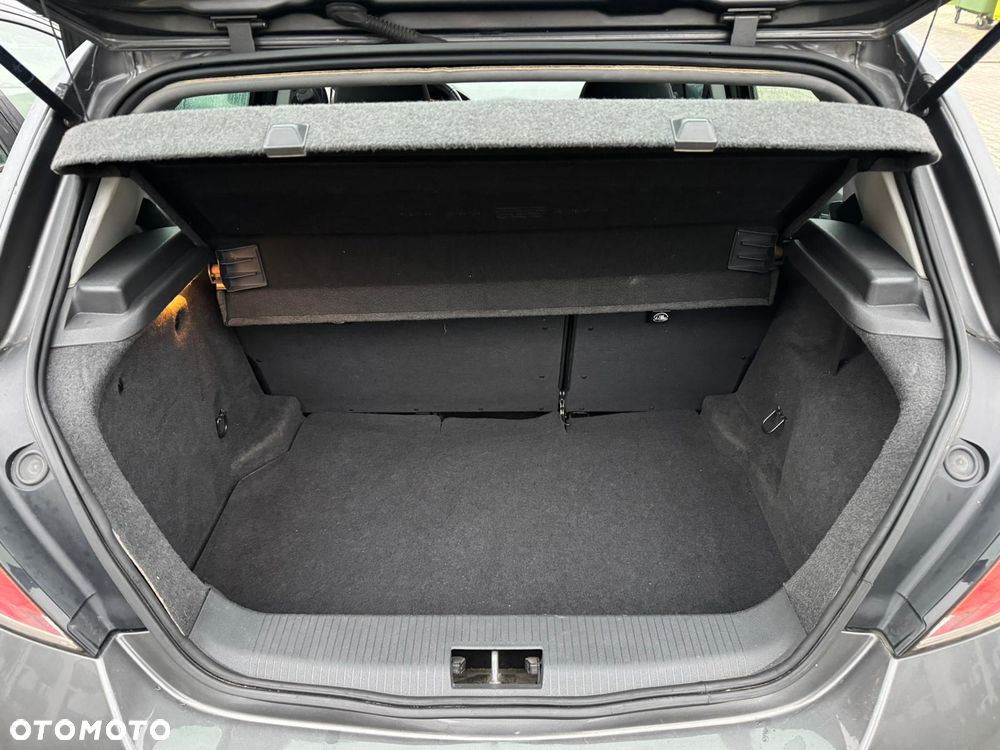 Opel Astra 1.6 Cosmo - 14