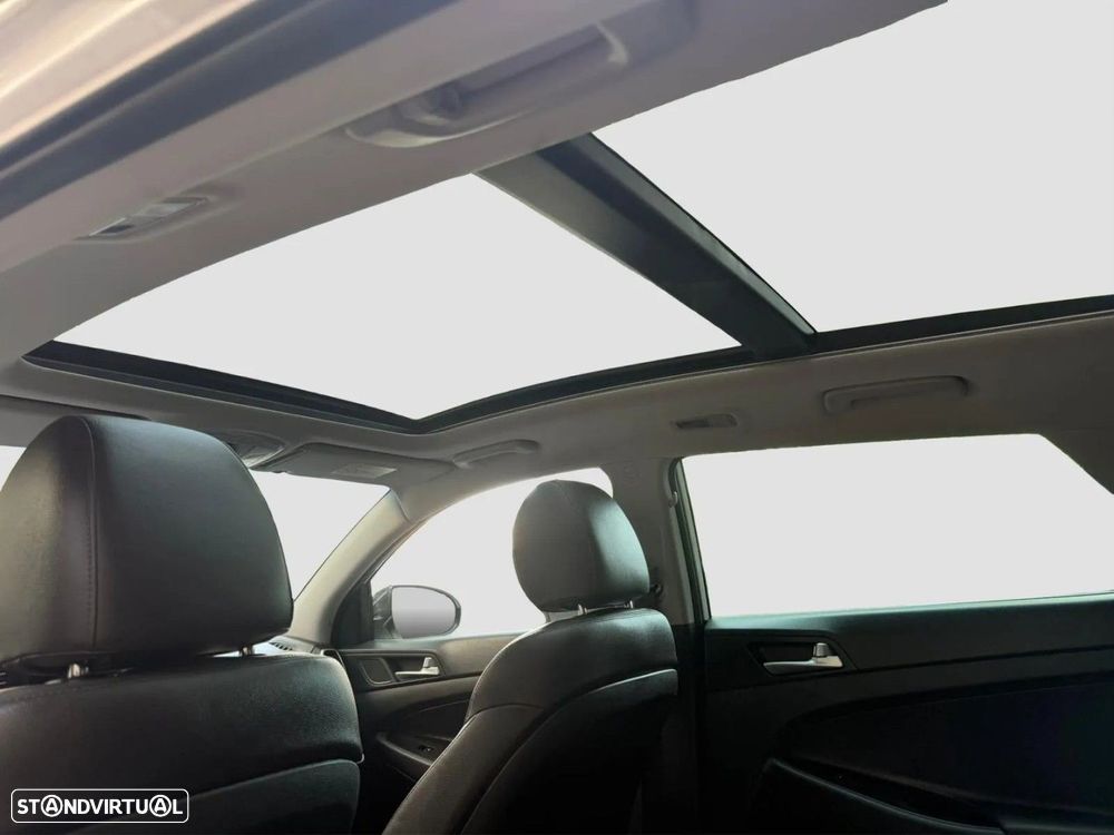 Hyundai Tucson 1.6 CRDi Premium DCT - 16