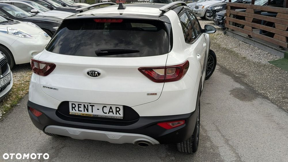 Kia Stonic - 10