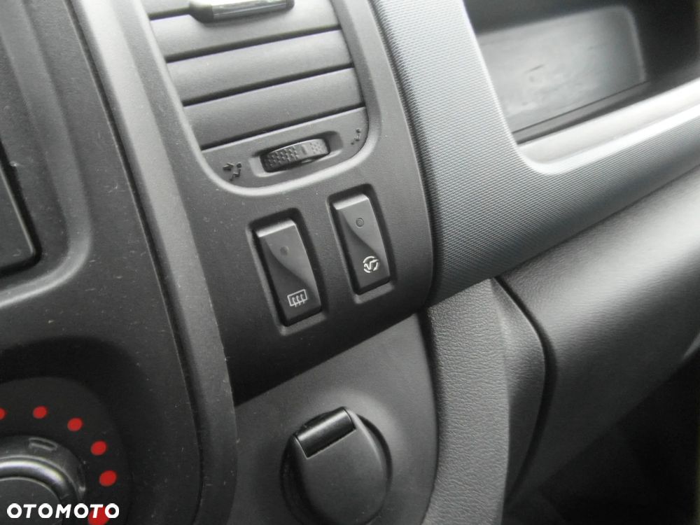 Opel VIVARO L2H2 MAXI - 31