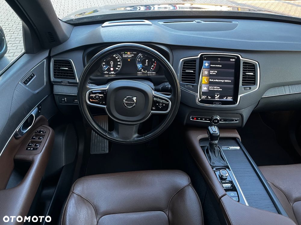 Volvo XC 90 T6 AWD Momentum 7os - 16