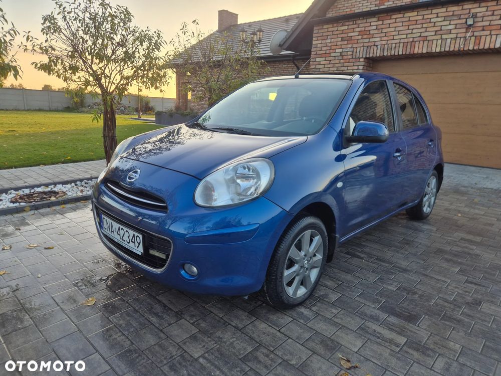 Nissan Micra - 1