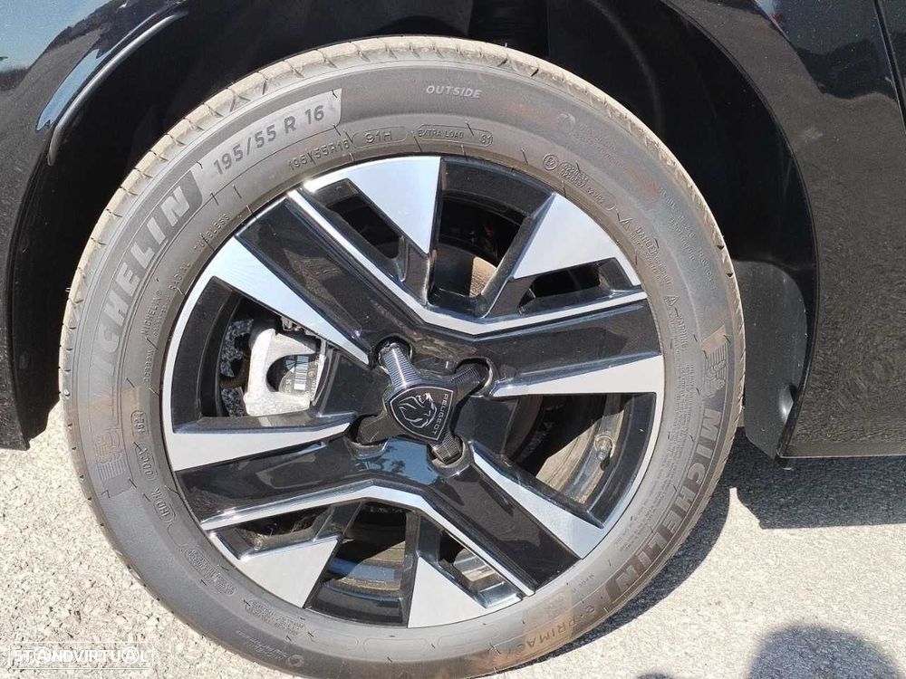 Peugeot e-208 51 kWh Allure - 11