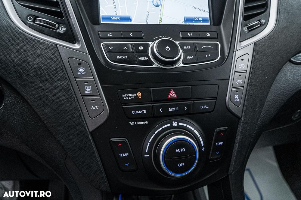 Hyundai Santa Fe 2.2 CRDi 4WD Automatik Premium - 12