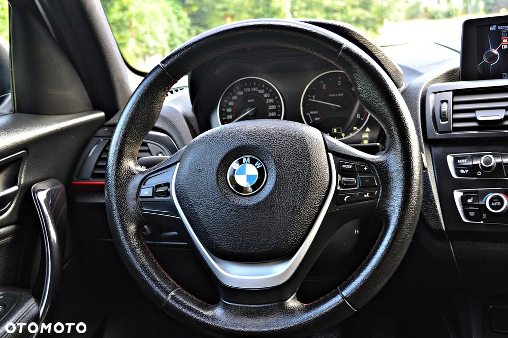 BMW Seria 1 120d xDrive Sport Line - 31
