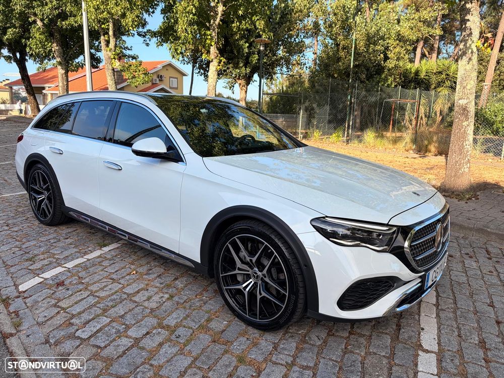 Mercedes-Benz E 300 - 2