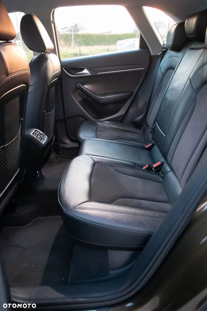 Audi Q3 2.0 TDI Quattro Edycja Specjalna - 10