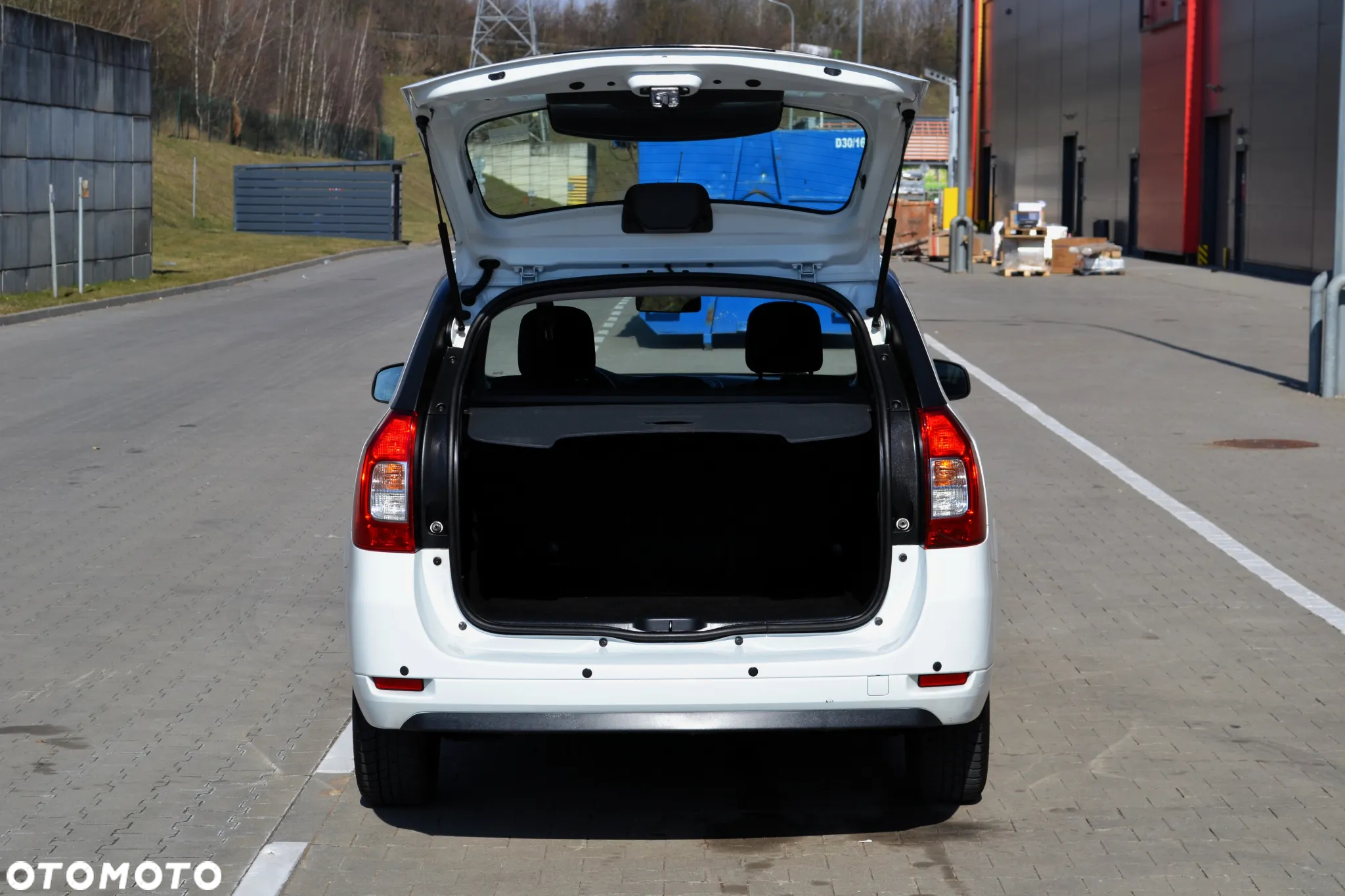 Dacia Logan MCV 1.5 Blue dCi Laureate - 30