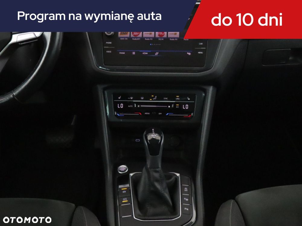 Volkswagen Tiguan - 14