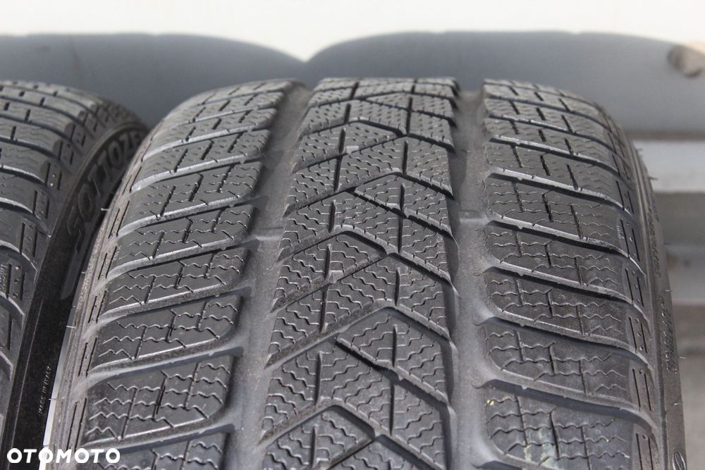 2x 255/30R20 PIRELLI WINTER SOTTOZERO 3 L 92W 18r 7mm - 2