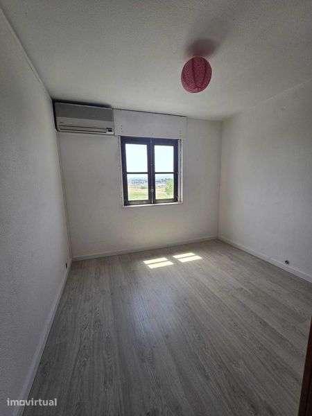 T2 Duplex Alhos Vedros (Fonte da Prata) - Grande imagem: 2/9