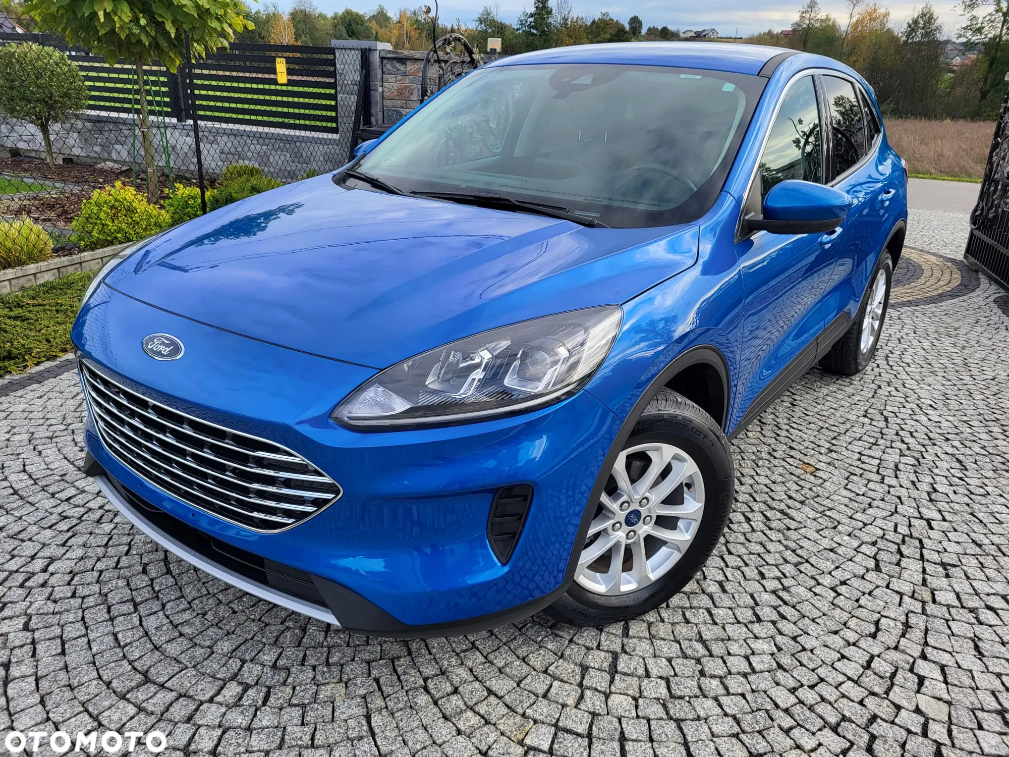 Ford Kuga - 8
