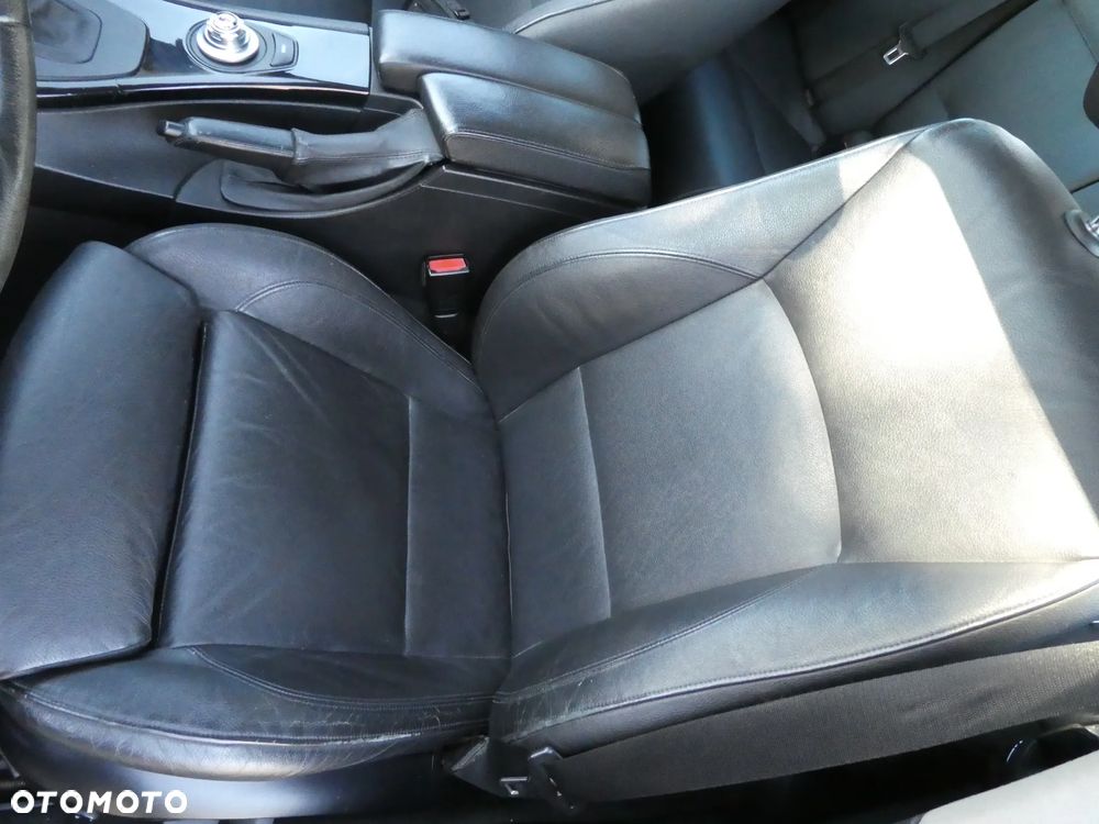 BMW Seria 3 335i xDrive - 19