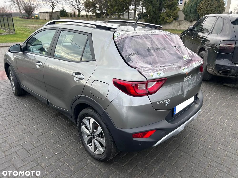 Kia Stonic 1.0 T-GDI M DCT - 3