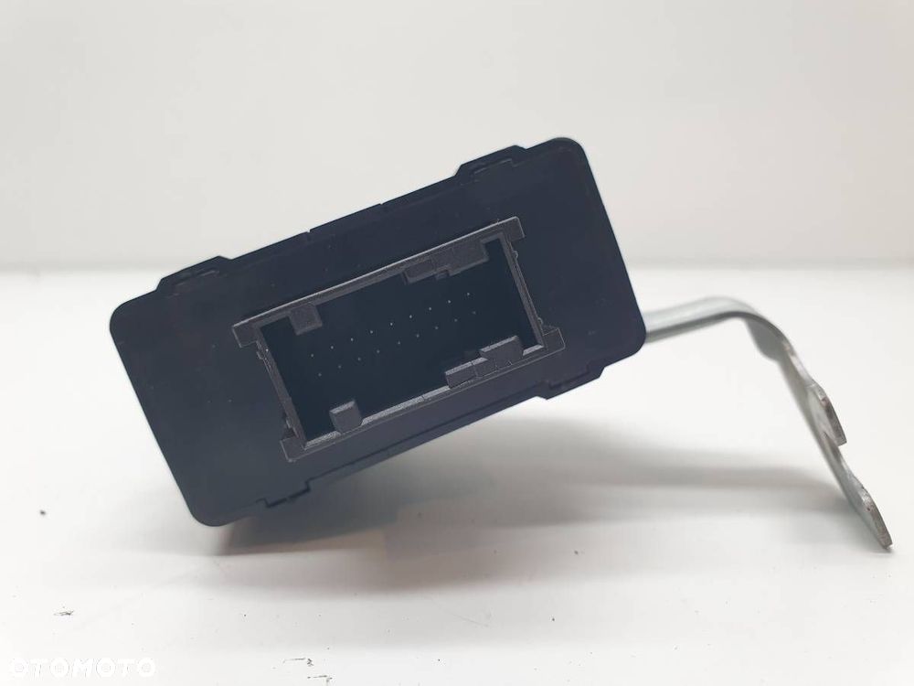 MODUŁ STEROWNIK ŚWIATEŁ LAMP HYUNDAI I30 COUPE 92170-A6000 EUROPA - 2