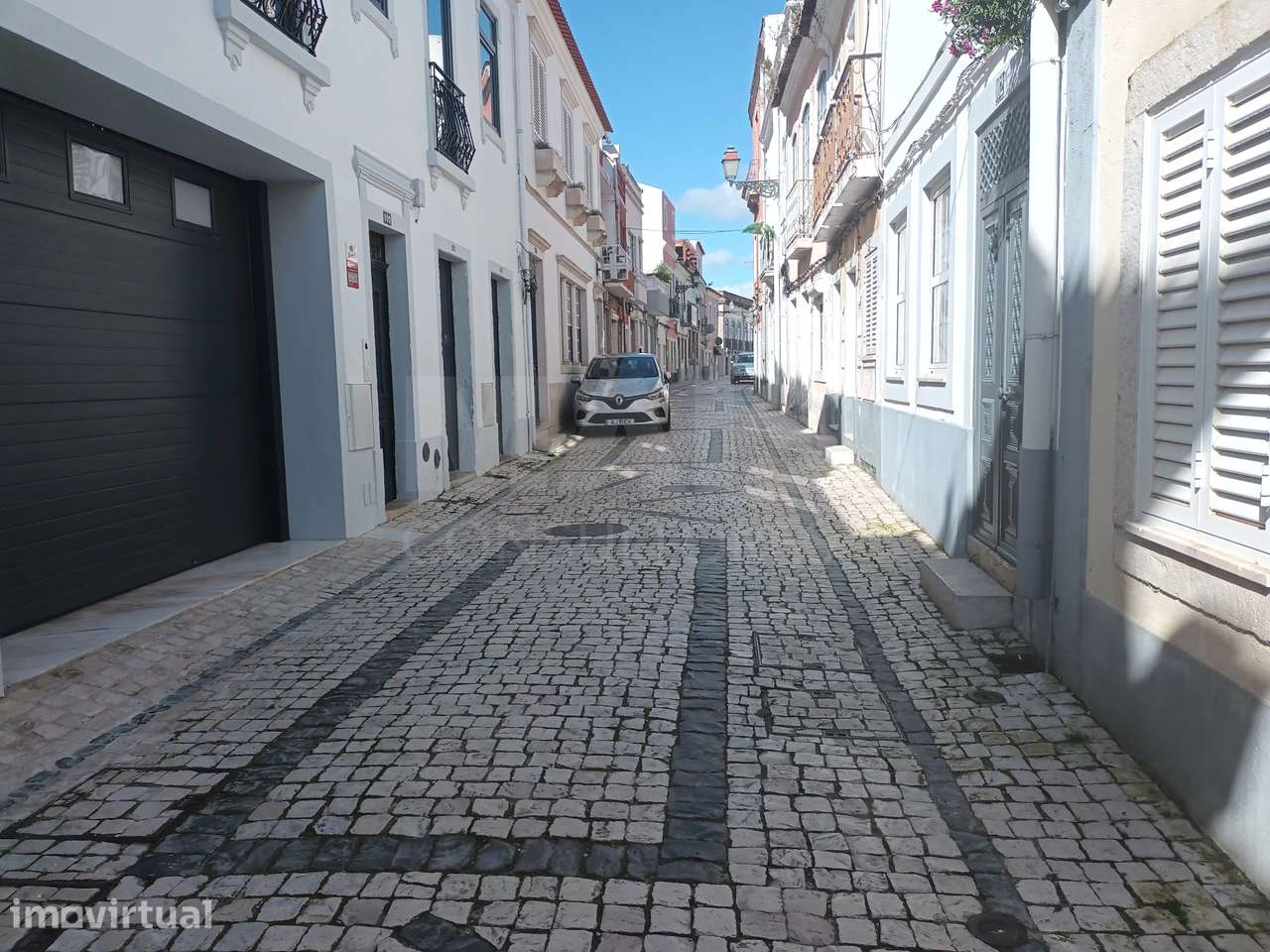 Prédio no centro de Vila Franca de Xira. - Grande imagem: 3/6