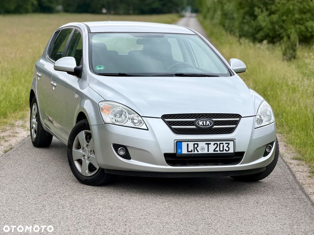 Kia Ceed 1.4 CVVT LX - 1