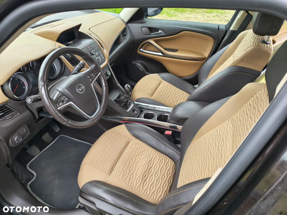 Opel Zafira Tourer 2.0 CDTI Edition - 15
