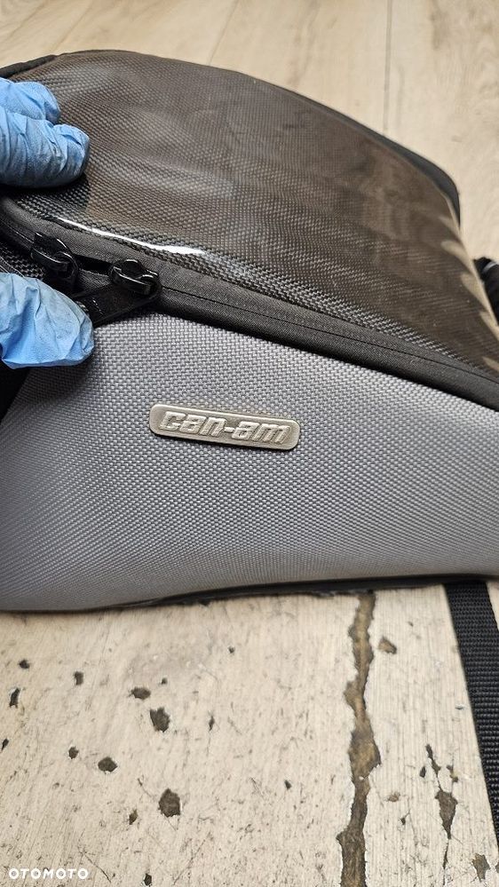 Oryginalna torba na bak Tank Bag Can-Am Spyder 280000318 do renowacji - 4