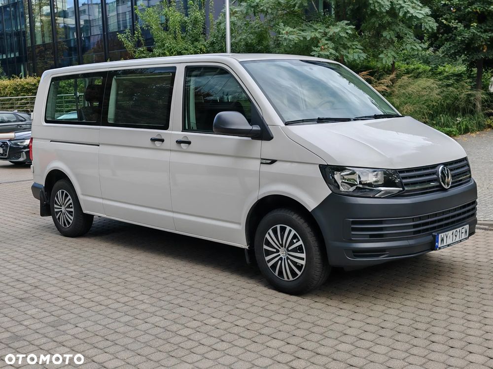 Volkswagen Caravelle - 4