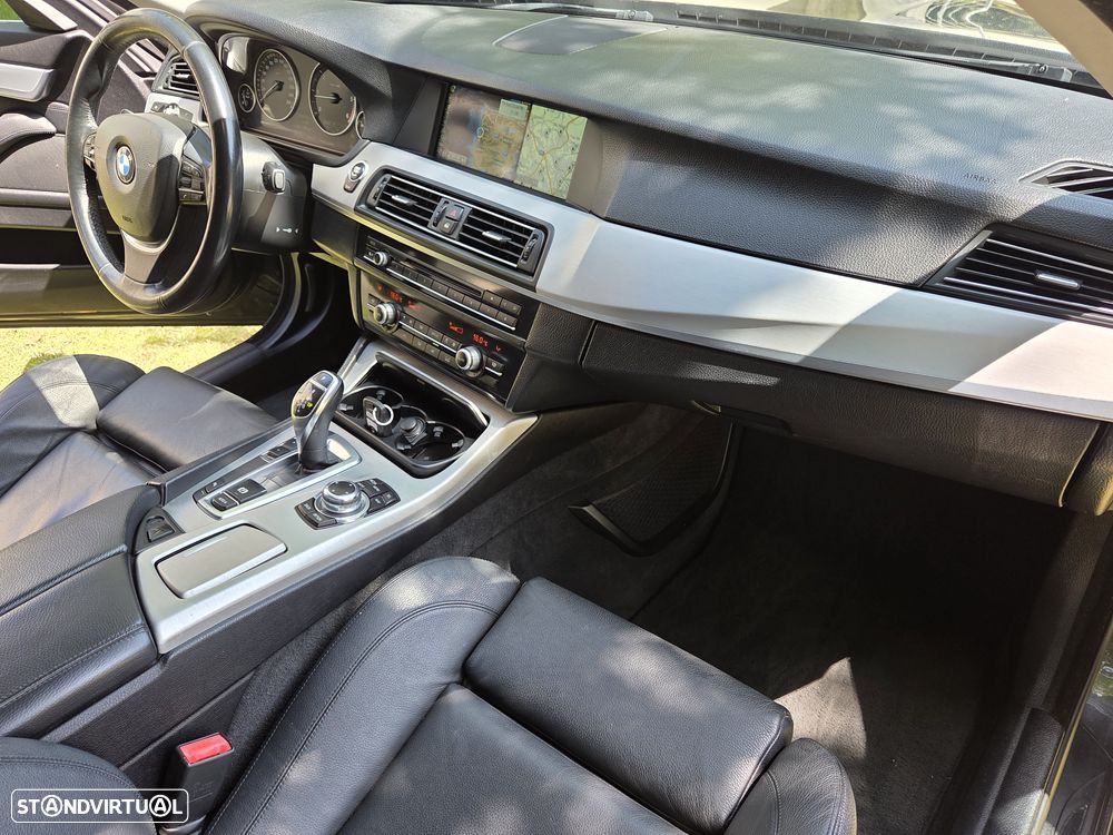 BMW 520 d Line Luxury Auto - 24