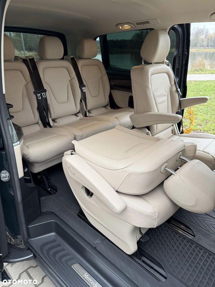 Mercedes-Benz Klasa V 250 d 4-Matic Avantgarde 9G-Tronic (d³ugi) - 13