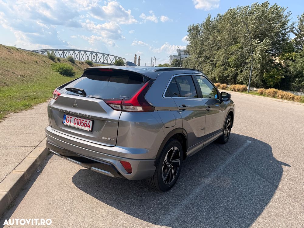 Mitsubishi Eclipse-Cross 4WD Plus - 6