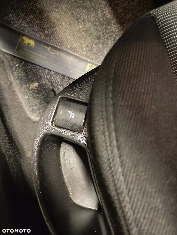 Peugeot 307 SW 110 Automatik Premium - 23