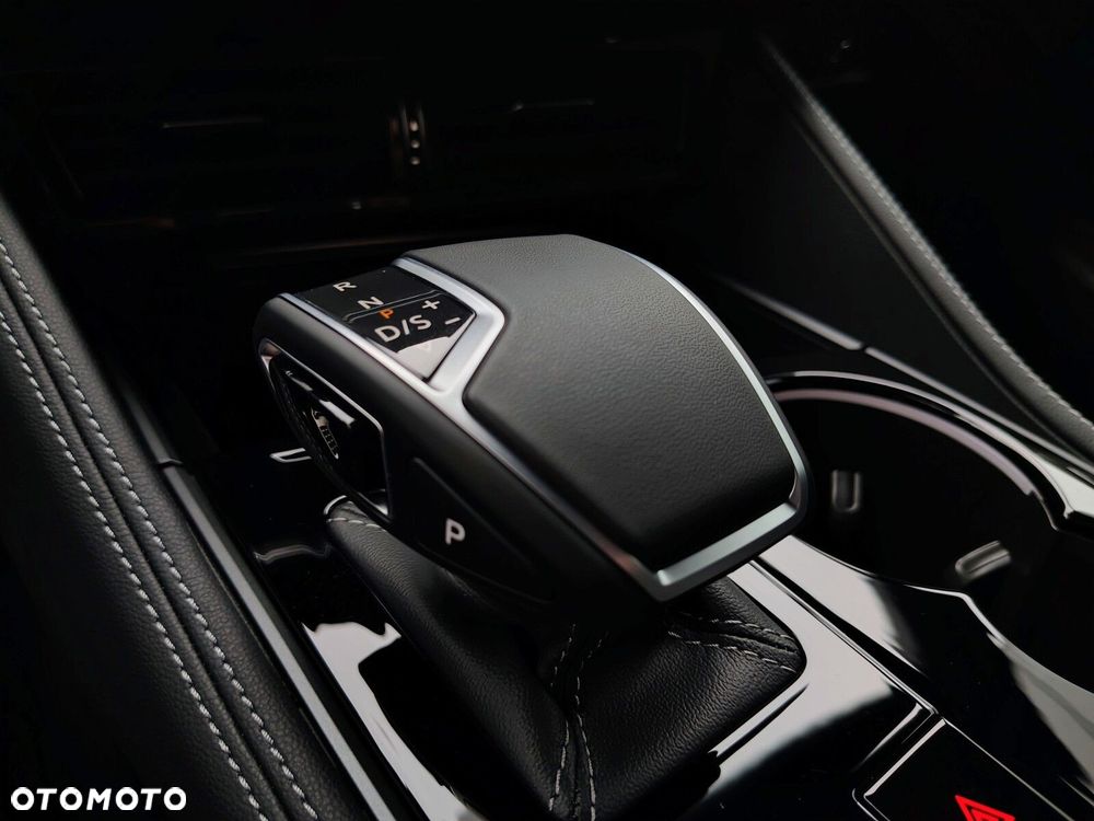 Volkswagen Touareg 3.0 V6 TDI 4Motion R-Line - 25