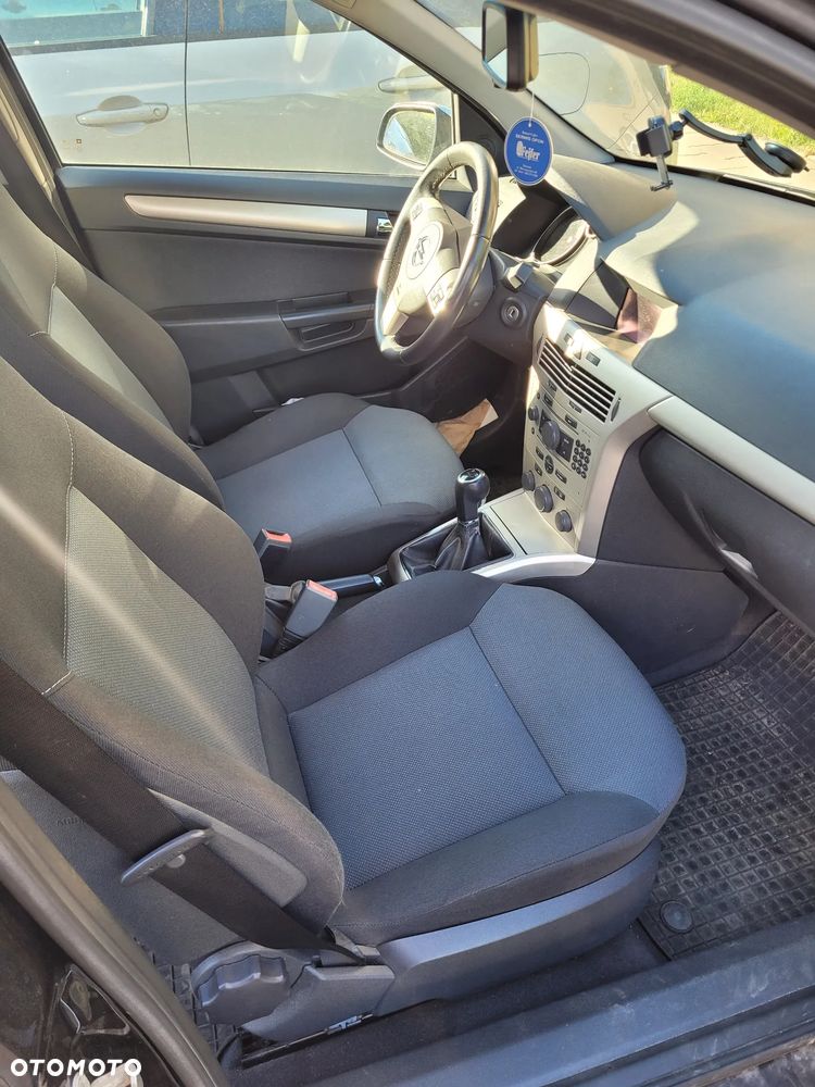 Opel Astra 1.6 Enjoy - 5