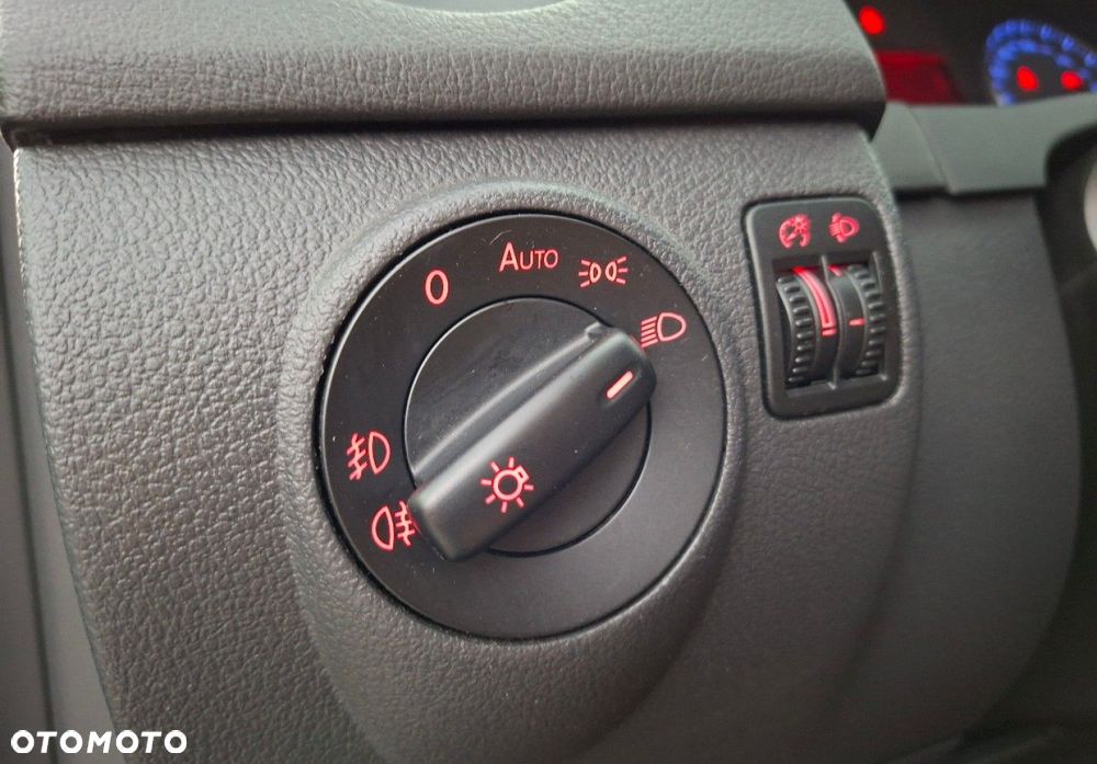 Volkswagen Golf Plus - 30
