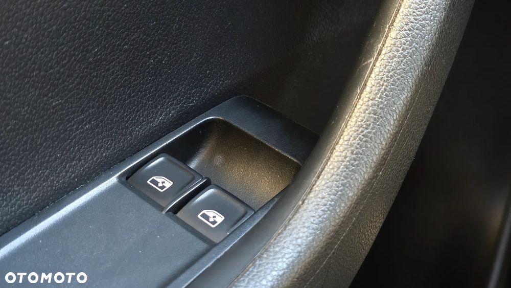 Skoda Fabia 1.0 Ambition - 29