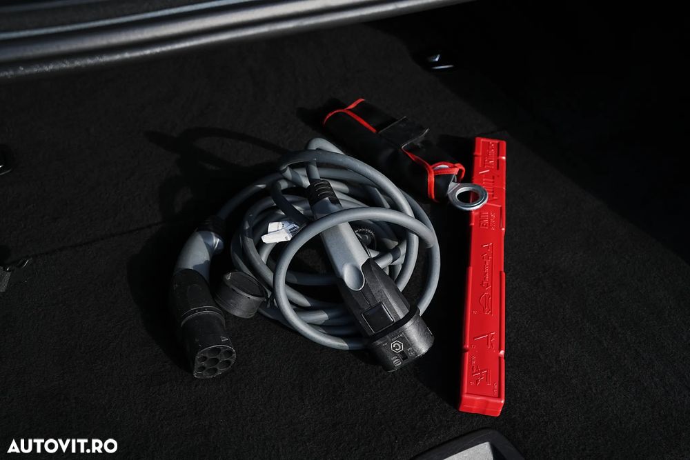 BMW Seria 5 545e xDrive AT PHEV - 30