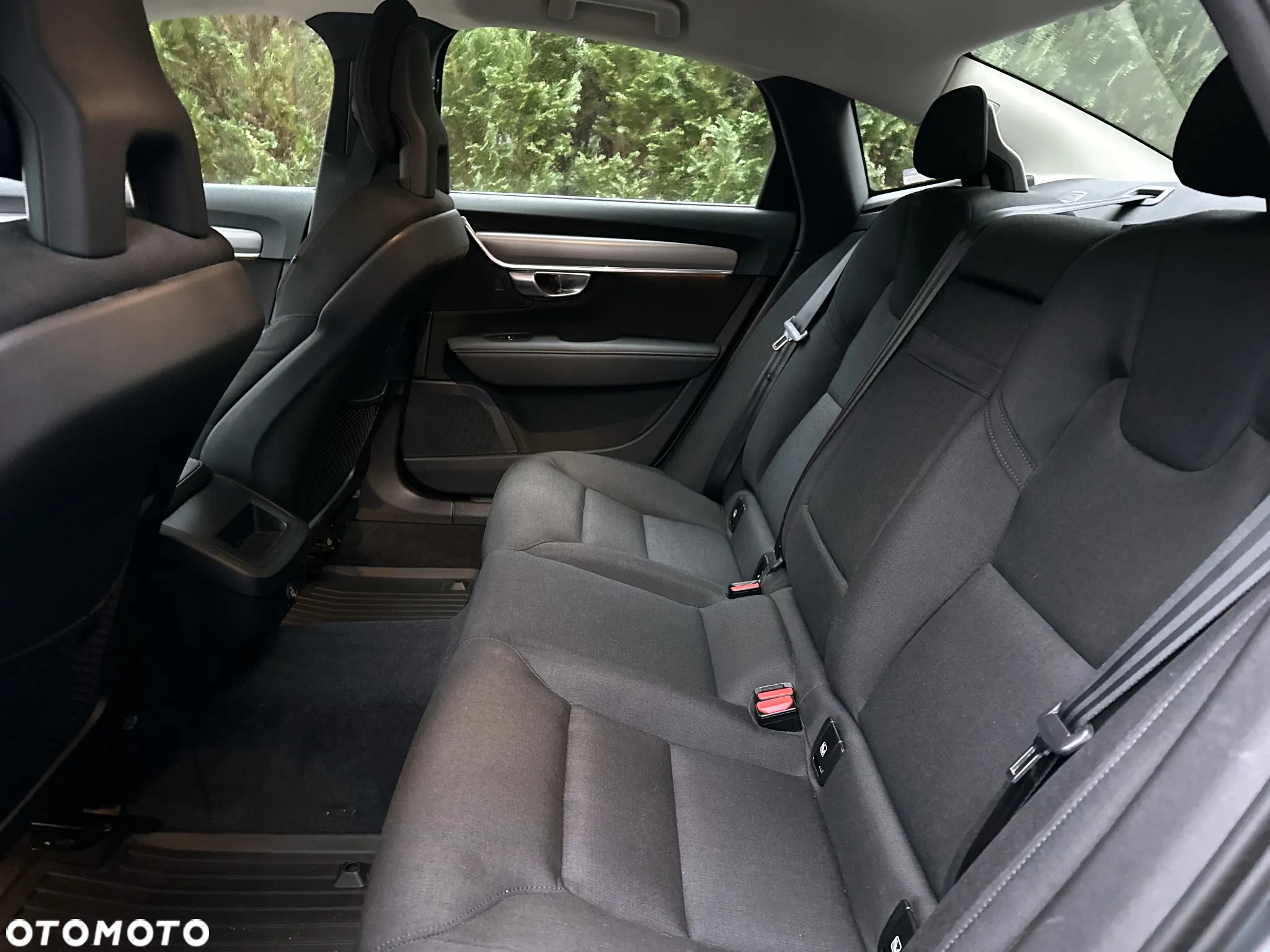 Volvo S90 T4 Momentum Pro - 7