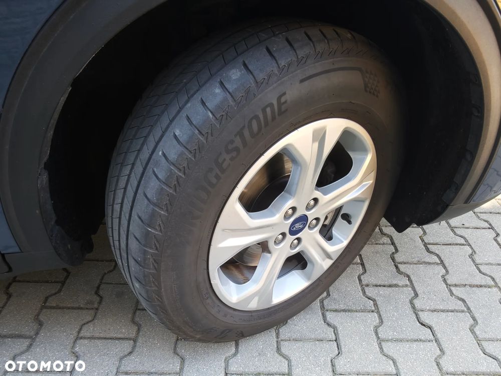 Ford Kuga 1.5 EcoBlue TITANIUM - 23