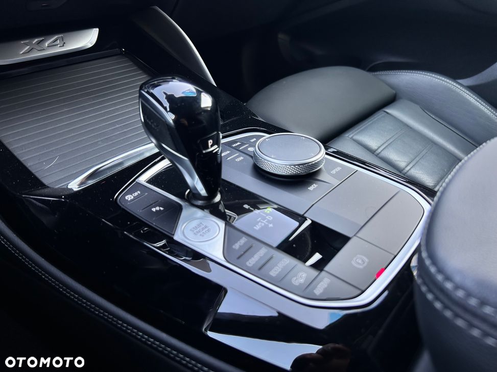 BMW X4 xDrive20d mHEV M Sport sport - 28