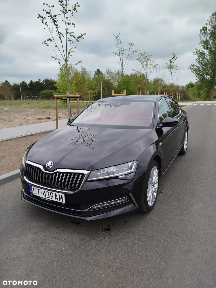 Skoda Superb 2.0 TDI SCR L&K DSG - 4