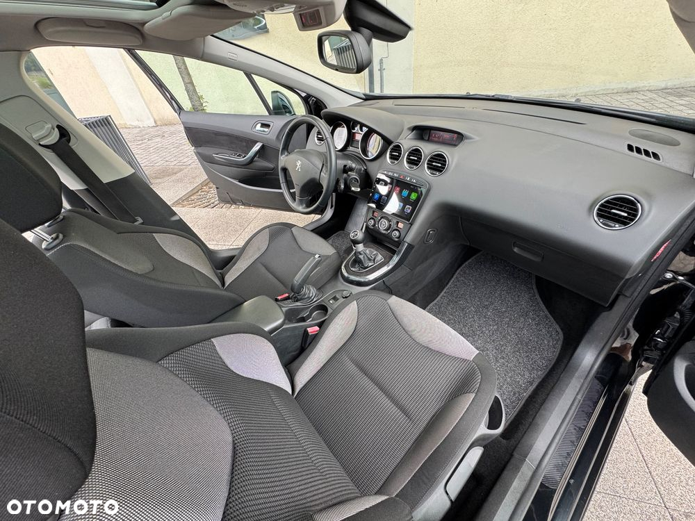 Peugeot 308 1.6 Premium - 31