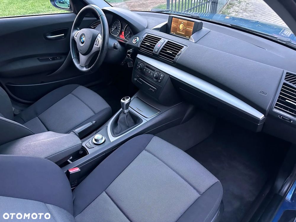 BMW Seria 1 116i - 18